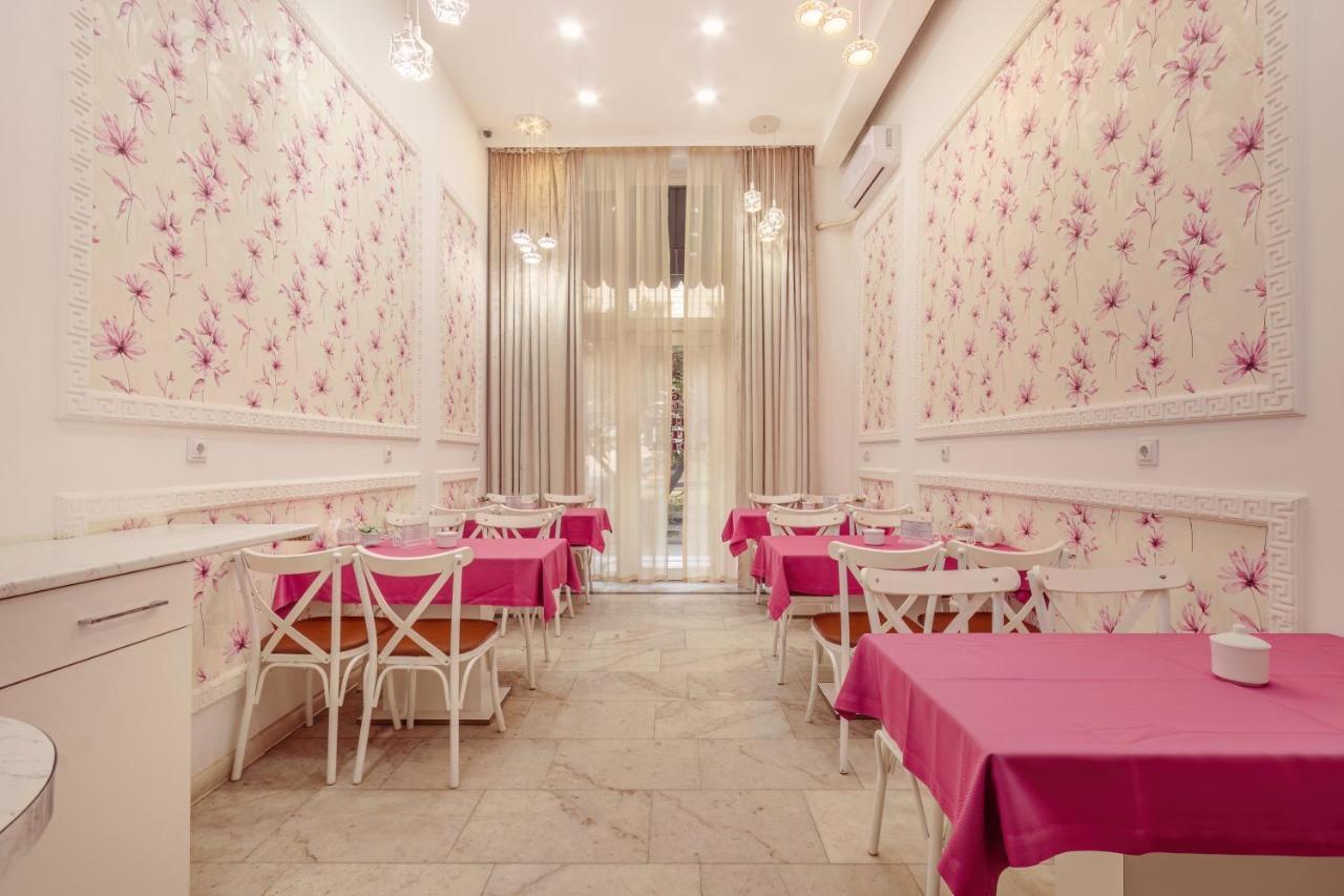 Deluxe City Hotel Baku Exterior photo